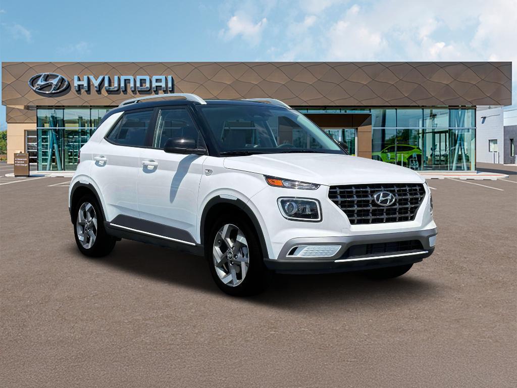 new 2025 Hyundai Venue car, priced at $25,125