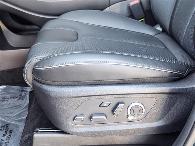 used 2025 Hyundai Palisade car, priced at $48,991
