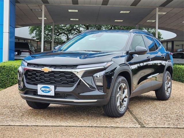 new 2025 Chevrolet Trax car, priced at $24,735