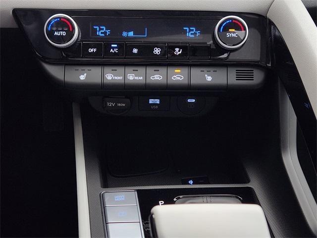new 2025 Hyundai Elantra car, priced at $28,695