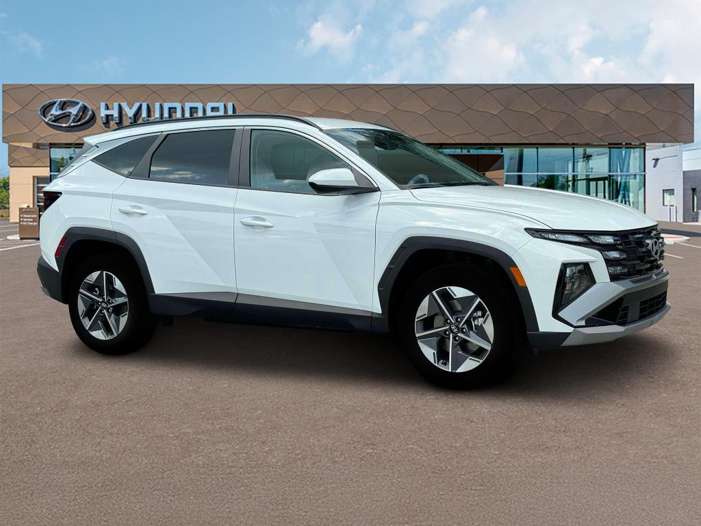 new 2025 Hyundai Tucson car, priced at $33,180