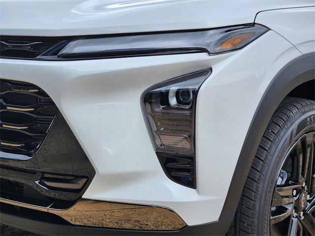 new 2025 Chevrolet Trax car, priced at $25,940