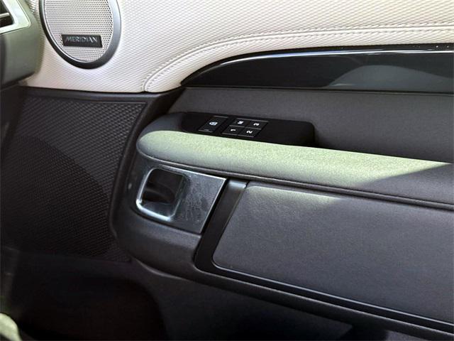 used 2022 Land Rover Discovery car, priced at $29,709