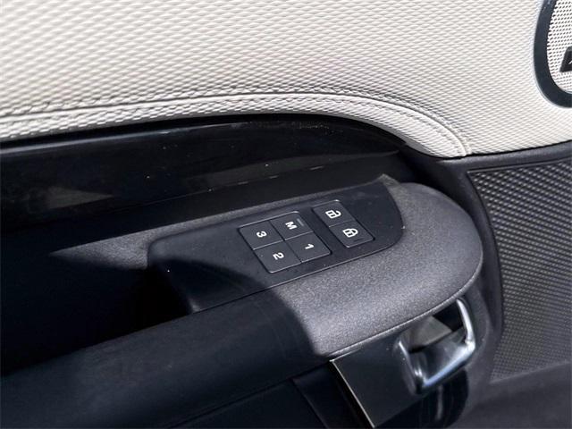 used 2022 Land Rover Discovery car, priced at $29,709