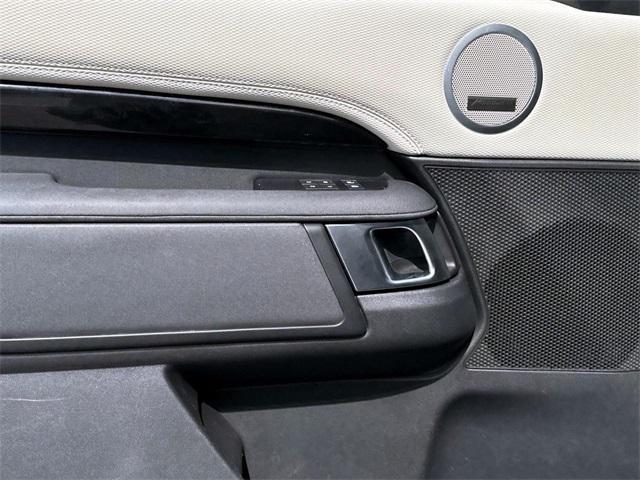 used 2022 Land Rover Discovery car, priced at $29,709