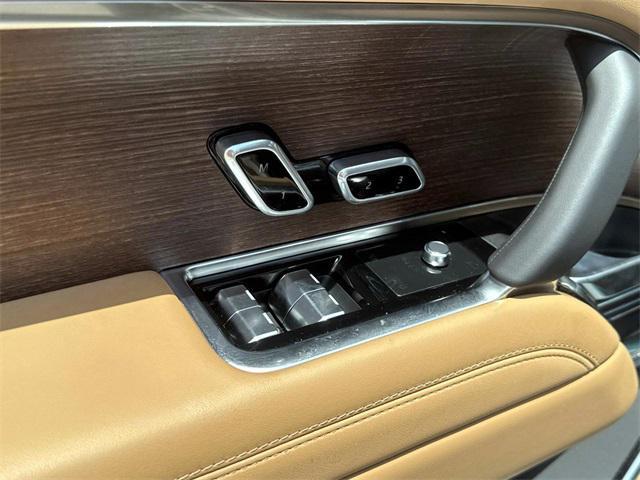 new 2025 Land Rover Range Rover car, priced at $130,640