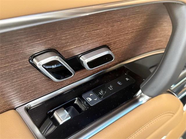 new 2025 Land Rover Range Rover car, priced at $124,965