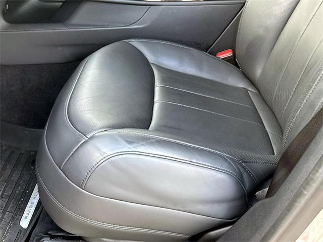 used 2023 Land Rover Range Rover Sport car, priced at $73,198