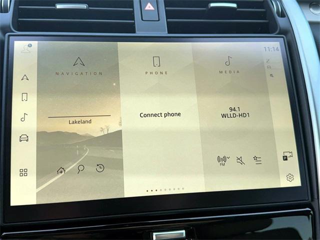 new 2025 Land Rover Discovery car, priced at $71,028
