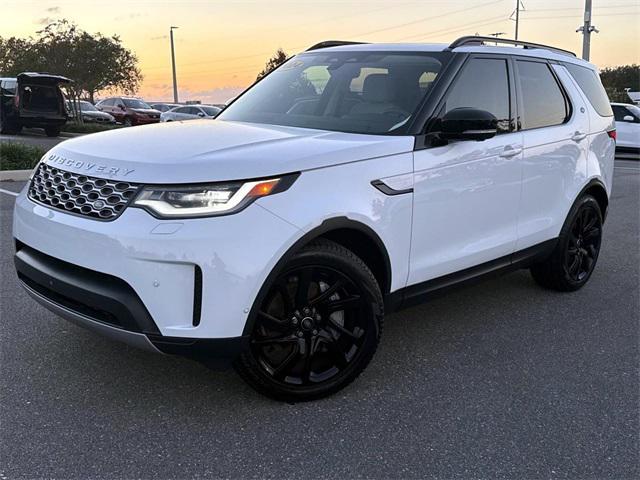 new 2024 Land Rover Discovery car, priced at $55,998