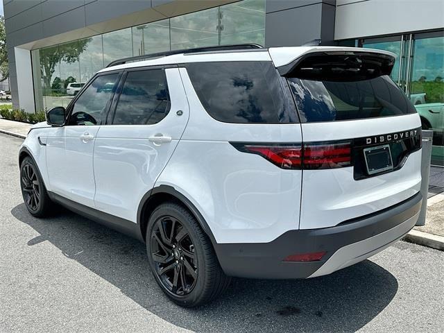 new 2024 Land Rover Discovery car, priced at $66,258