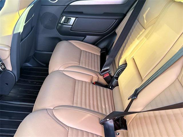 new 2025 Land Rover Discovery car, priced at $71,328