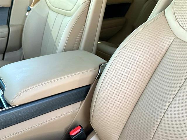 new 2025 Land Rover Range Rover car, priced at $127,510