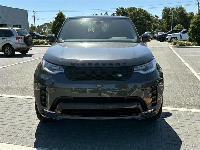 new 2025 Land Rover Discovery car, priced at $68,075