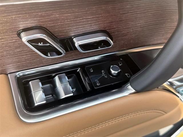 new 2025 Land Rover Range Rover car, priced at $125,825