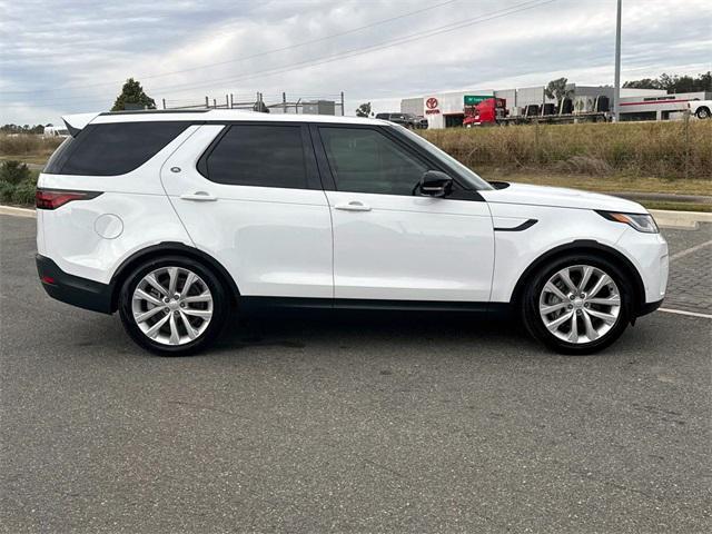 new 2024 Land Rover Discovery car, priced at $54,581