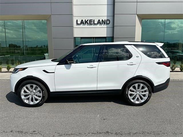 new 2024 Land Rover Discovery car, priced at $66,428