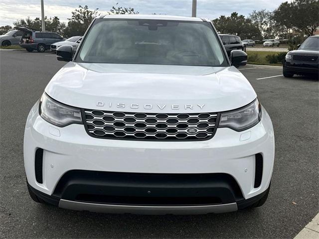 new 2024 Land Rover Discovery car, priced at $54,581