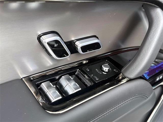 new 2025 Land Rover Range Rover Sport car, priced at $117,700