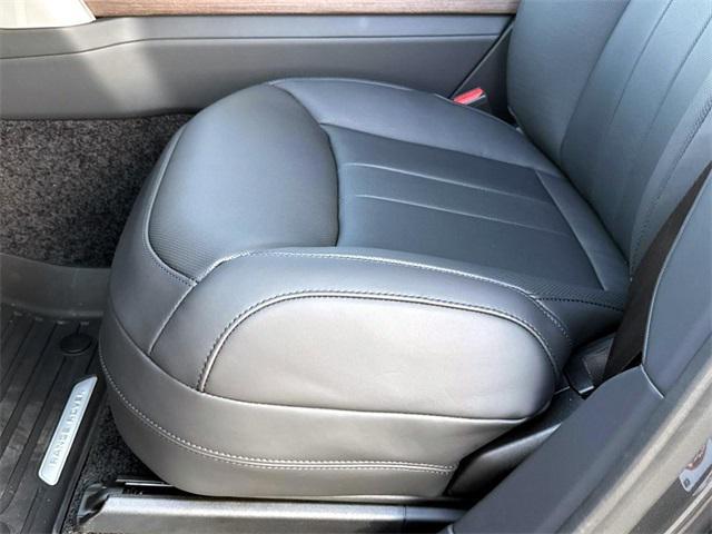 new 2025 Land Rover Range Rover car, priced at $140,805