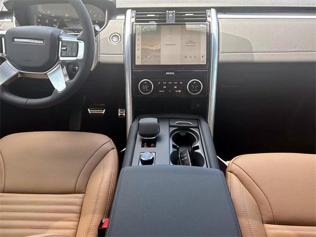 new 2025 Land Rover Discovery car, priced at $81,125