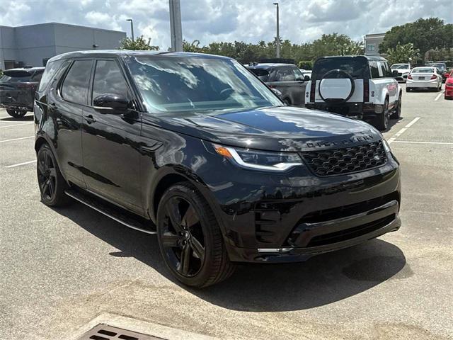 new 2025 Land Rover Discovery car, priced at $81,125