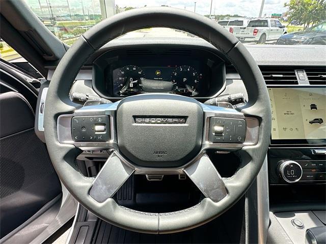 new 2024 Land Rover Discovery car, priced at $69,103