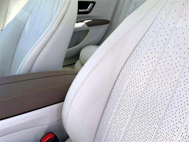 used 2022 Mercedes-Benz S-Class car, priced at $58,799