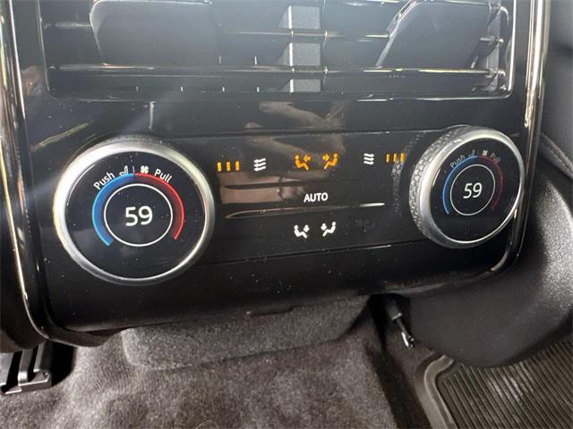 new 2025 Land Rover Range Rover Sport car, priced at $96,555