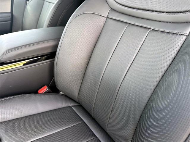 new 2025 Land Rover Range Rover Sport car, priced at $96,555