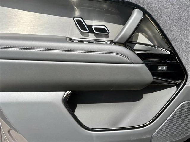 new 2025 Land Rover Range Rover Sport car, priced at $96,555