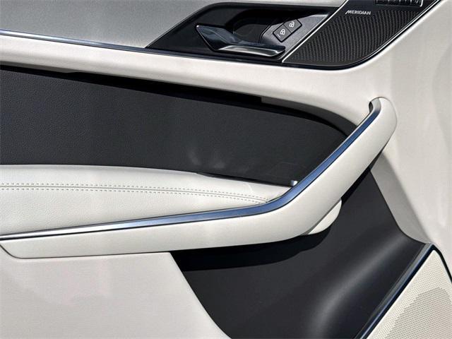 new 2025 Jaguar F-PACE car, priced at $64,583