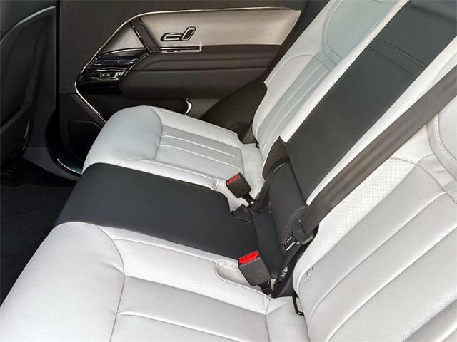new 2025 Land Rover Range Rover Sport car, priced at $104,505