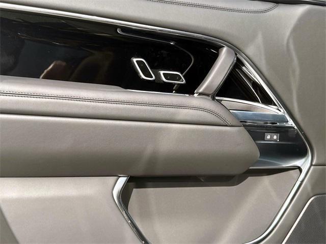 new 2025 Land Rover Range Rover car, priced at $139,140