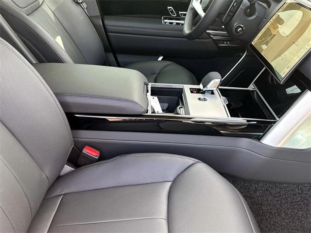 new 2025 Land Rover Range Rover car, priced at $139,140