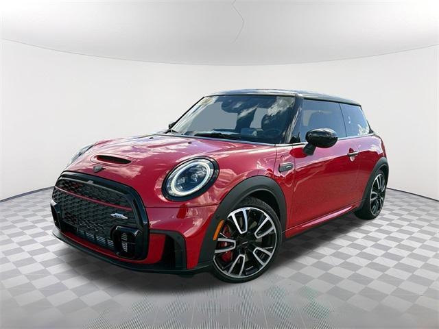 used 2024 MINI Hardtop car, priced at $36,999