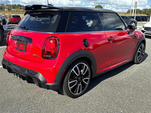 used 2024 MINI Hardtop car, priced at $36,999