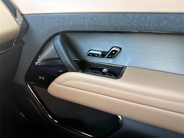 new 2025 Land Rover Range Rover Sport car, priced at $82,695