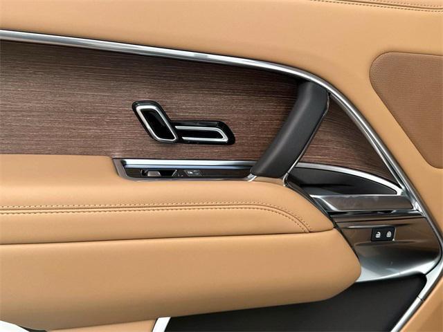 new 2025 Land Rover Range Rover car, priced at $125,965