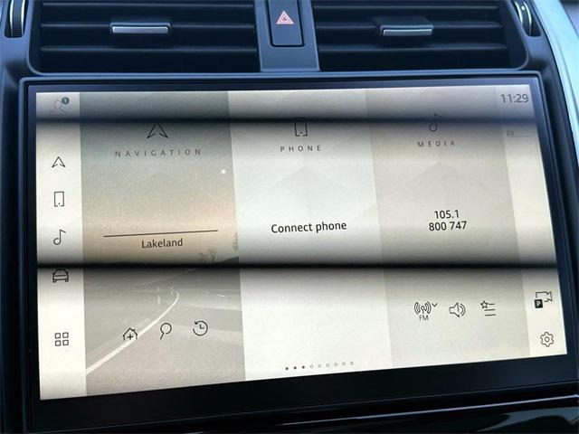 new 2025 Land Rover Discovery car, priced at $67,778