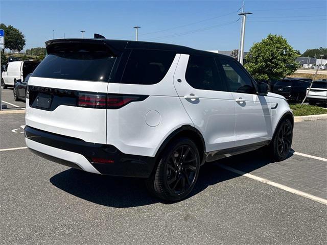 new 2025 Land Rover Discovery car, priced at $67,778