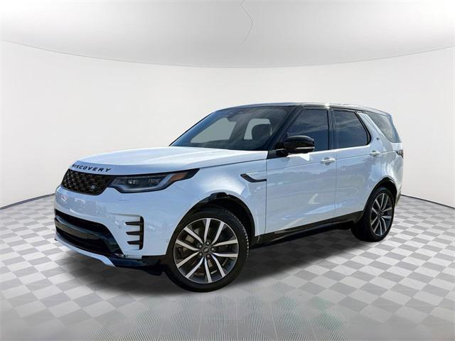 new 2025 Land Rover Discovery car, priced at $76,053