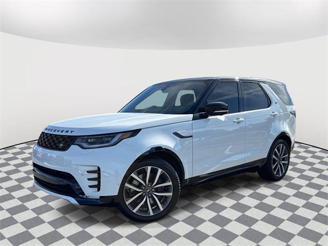 new 2025 Land Rover Discovery car, priced at $62,053