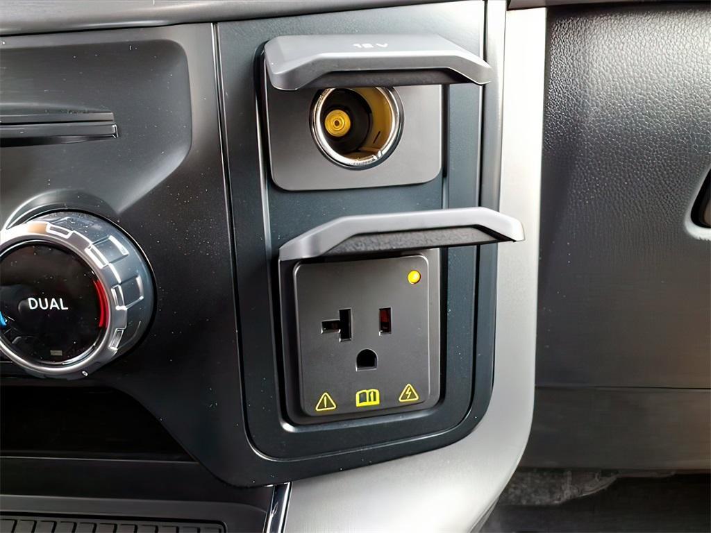 new 2025 Ford F-150 car, priced at $59,305