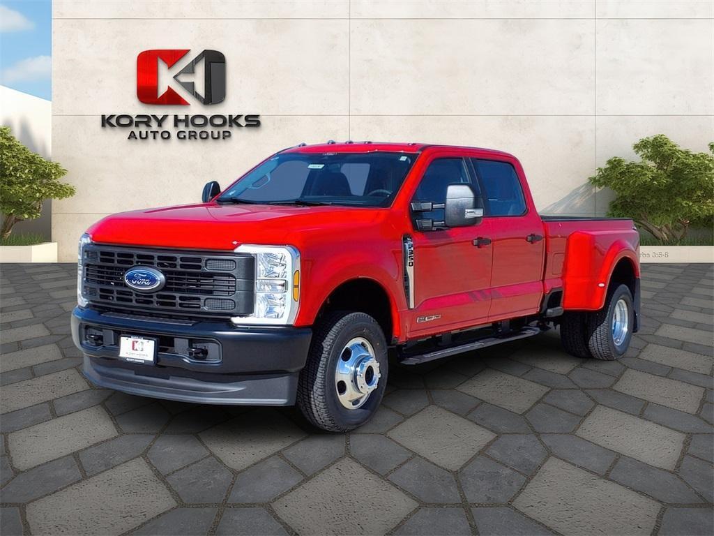 new 2025 Ford F-350 car, priced at $66,954
