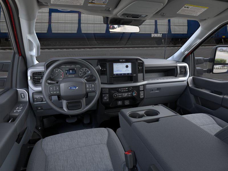 new 2025 Ford F-350 car, priced at $70,670