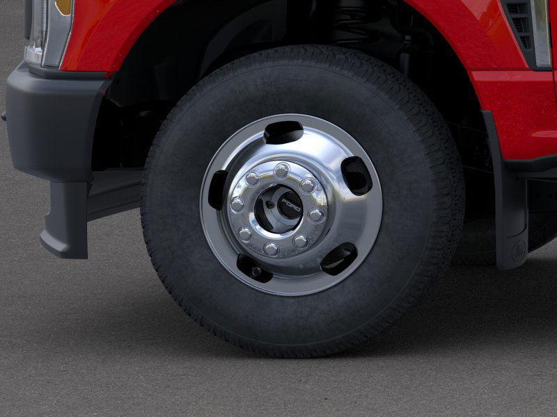 new 2025 Ford F-350 car, priced at $70,670