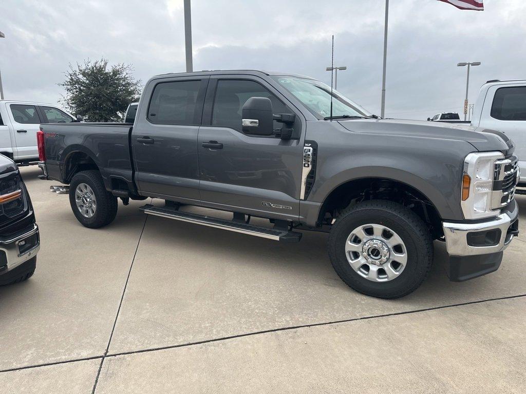 new 2024 Ford F-250 car, priced at $70,315