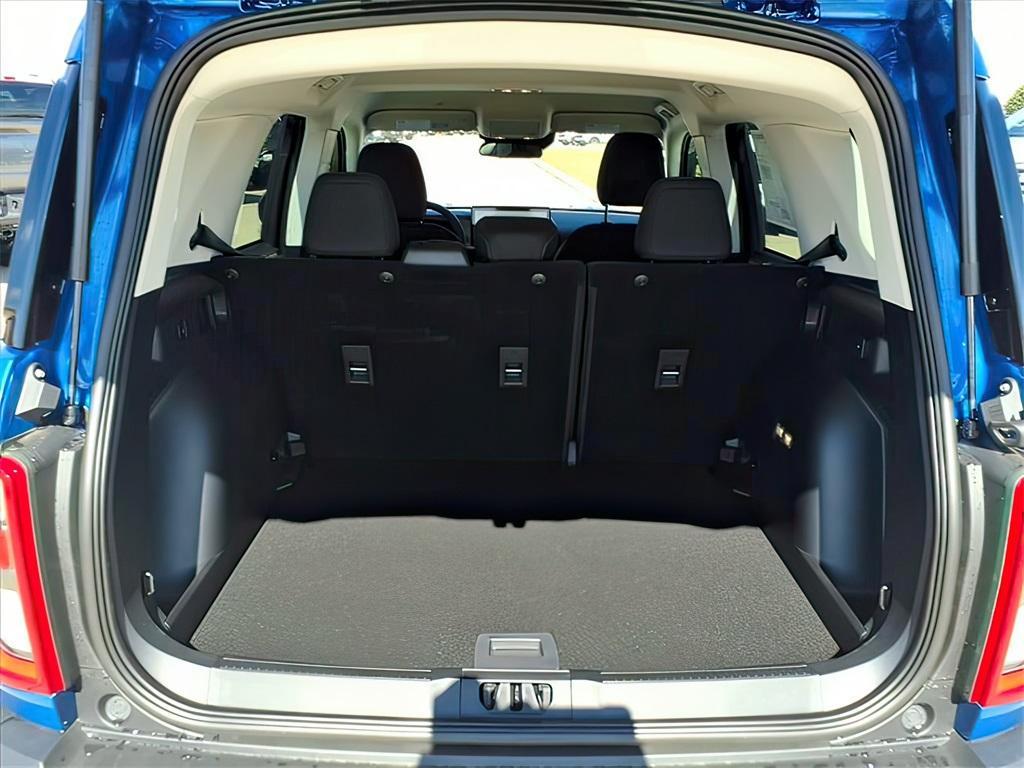 new 2025 Ford Bronco Sport car, priced at $34,289