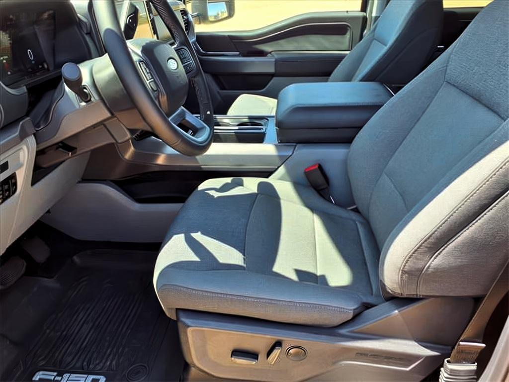 new 2025 Ford F-150 car